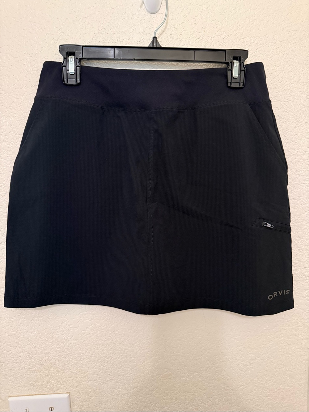 Orvis Black Active Skirt with Built-In Shorts